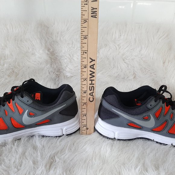 Nike Youth Kid's Grey and Orange Training Shoes Y5 - Picture 9 of 9